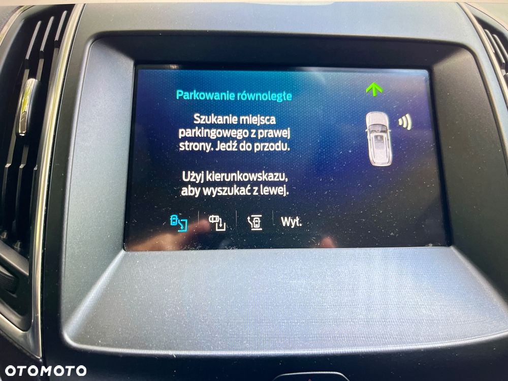 Ford S-Max 2.0 EcoBlue Titanium - 23