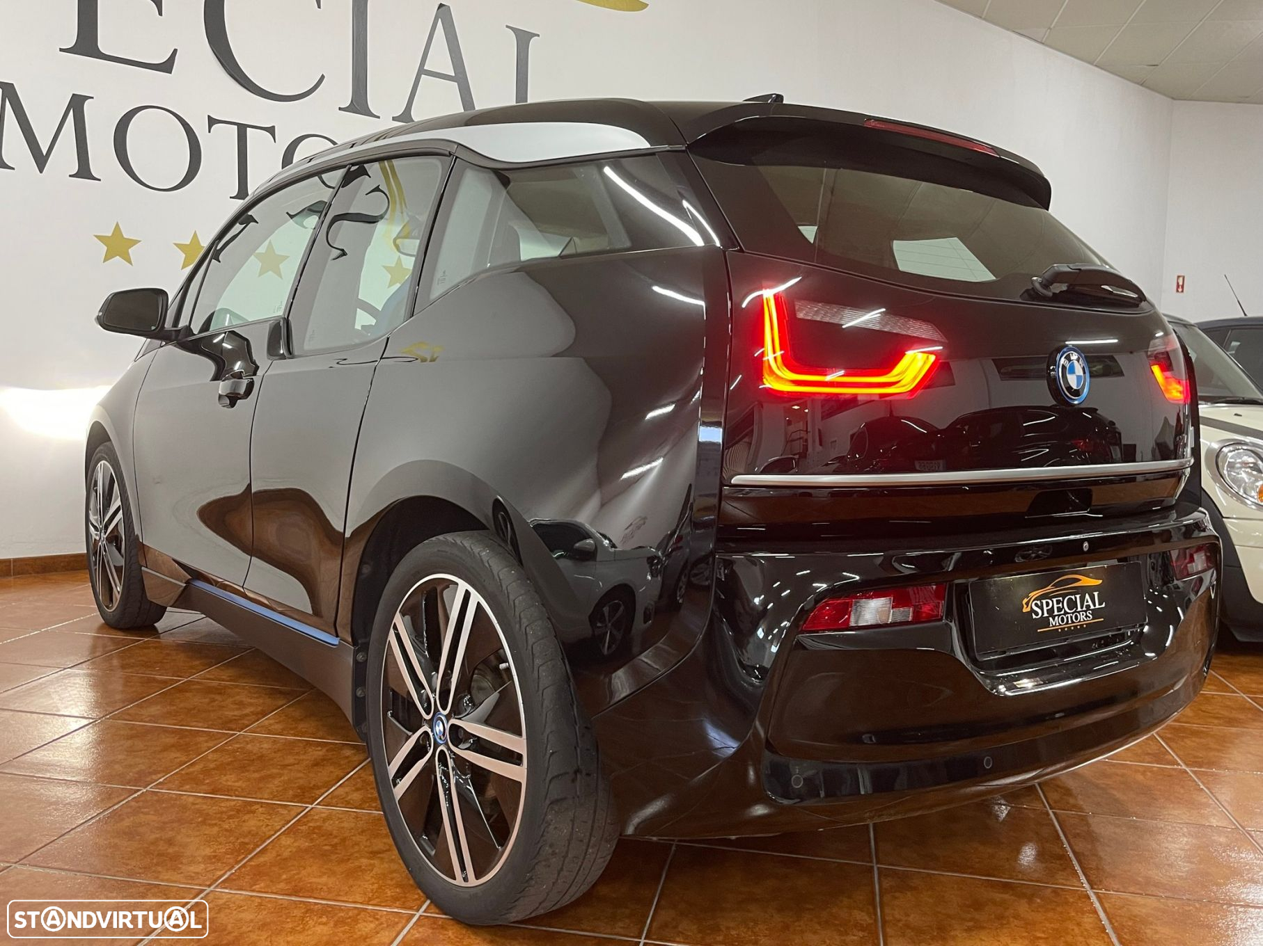BMW i3 120Ah - 10