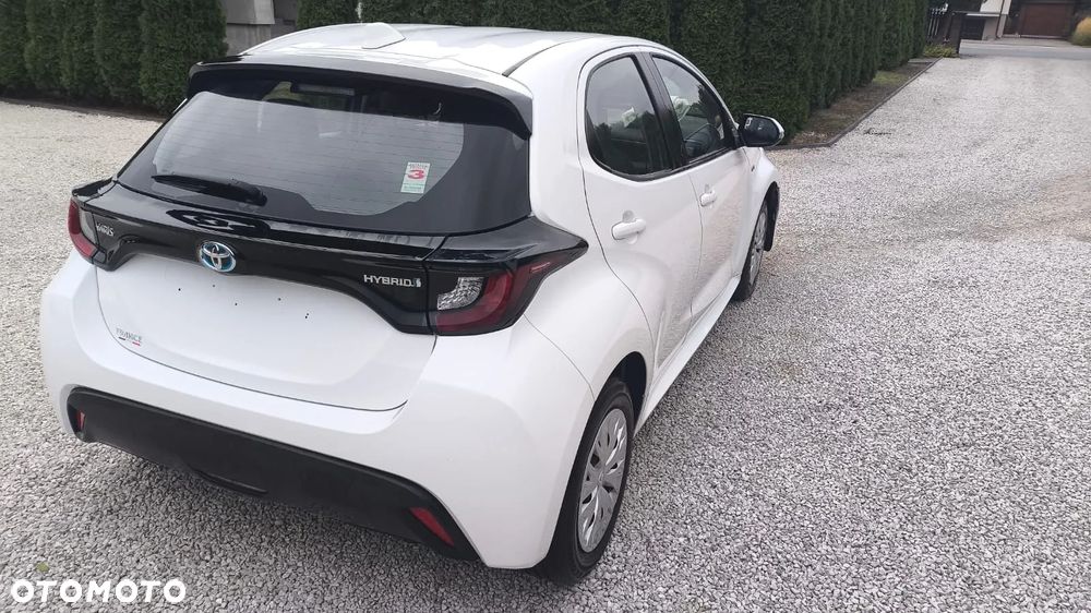 Toyota Yaris - 3