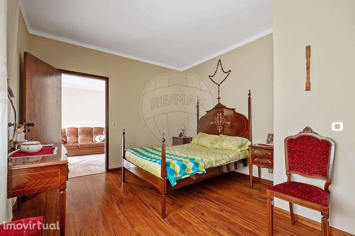 Moradia T4 para venda - Grande imagem: 4/17