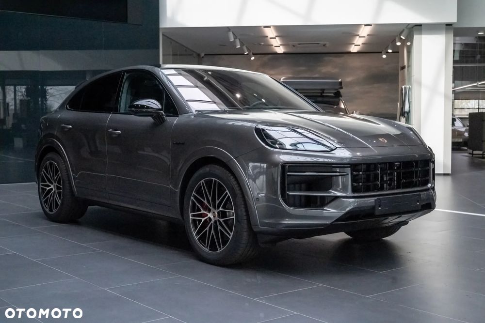 Porsche Cayenne S E-Hybrid PHEV Black Edition - 1