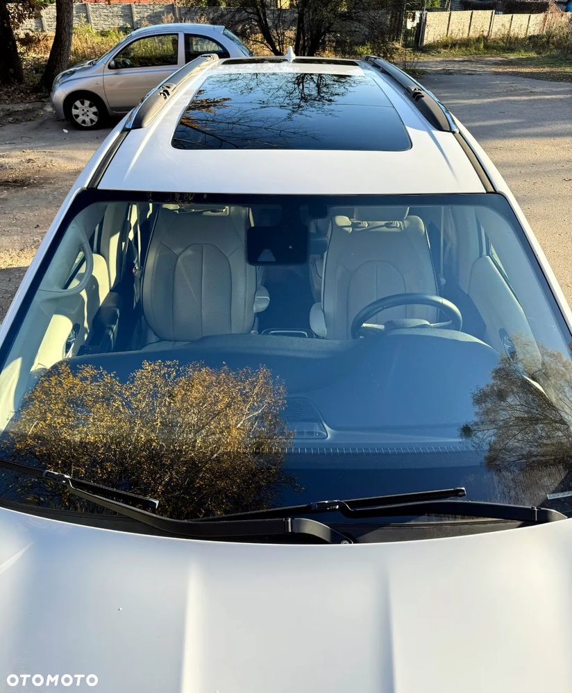 Chrysler Pacifica - 10