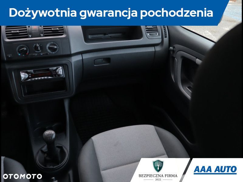 Skoda Fabia - 10