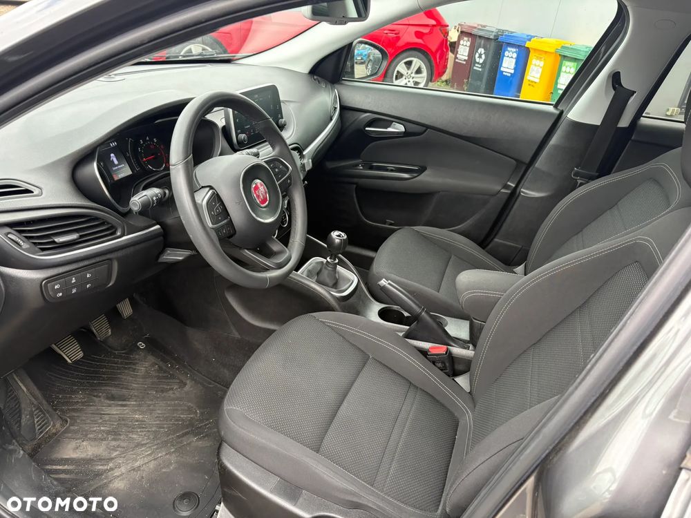 Fiat Tipo 1.4 T-Jet 16v S-Design EU6d - 9