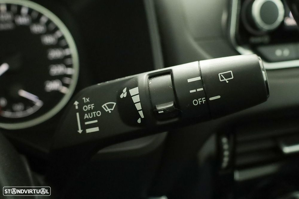 Nissan Qashqai 1.3 DIG-T Acenta Xtronic - 17