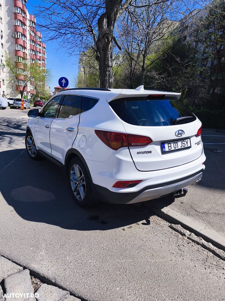 Hyundai Santa Fe - 2