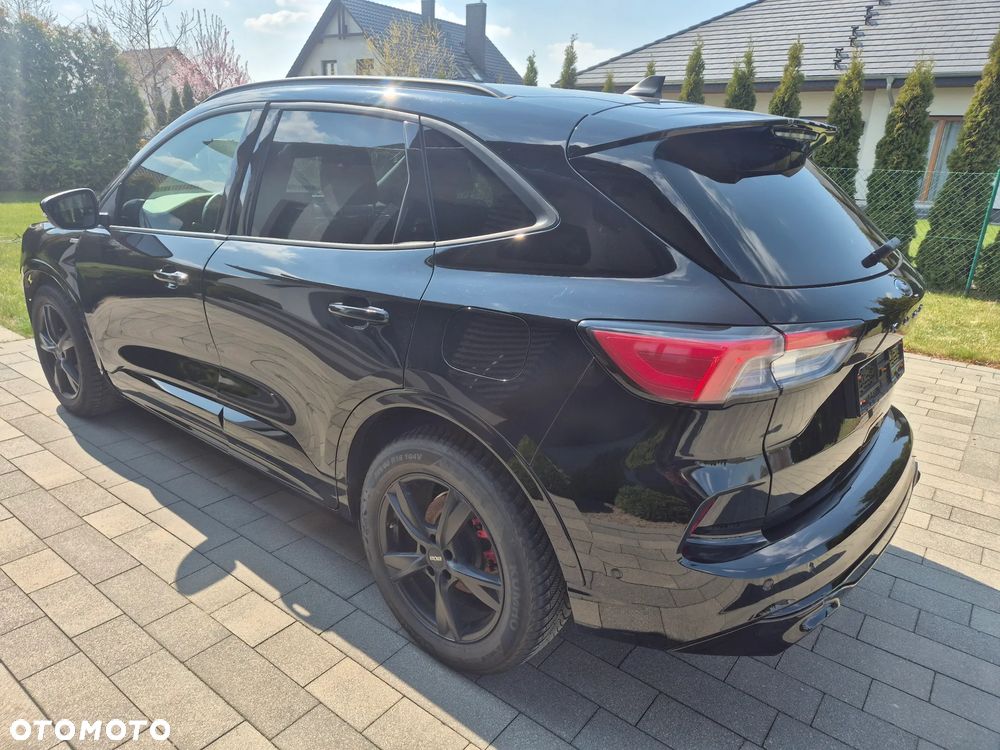 Ford Kuga 1.5 EcoBoost ST-LINE X - 3