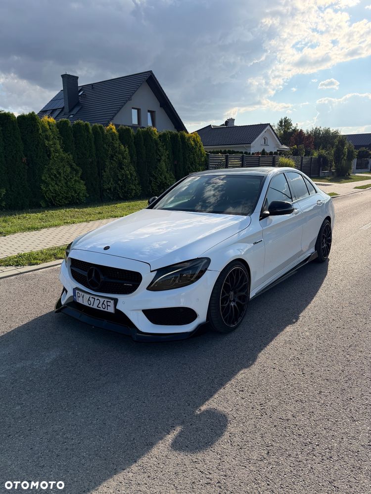 Mercedes-Benz Klasa C AMG 43 4-Matic - 1