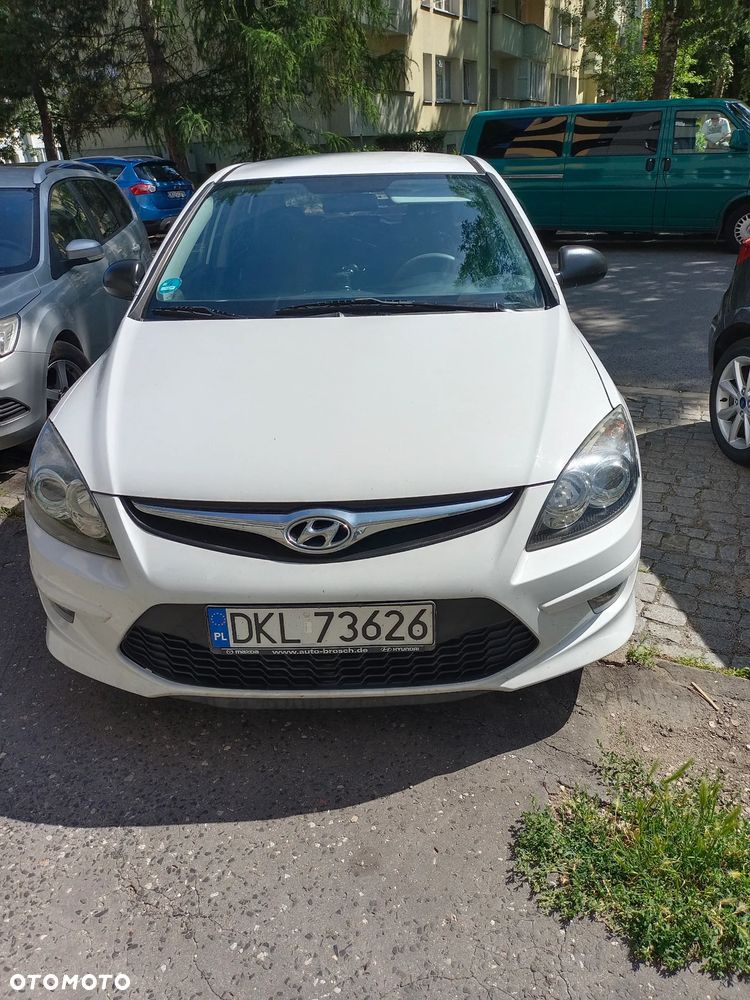Hyundai i30 1.4 Base + World Cup - 2