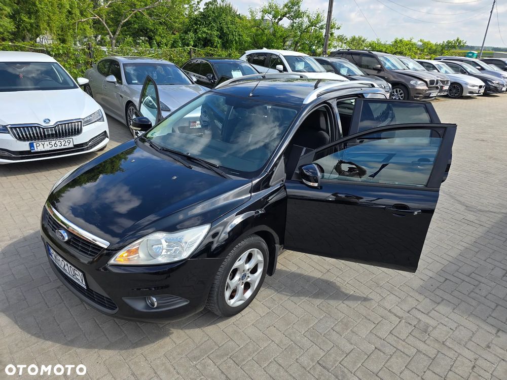 Ford Focus - 32