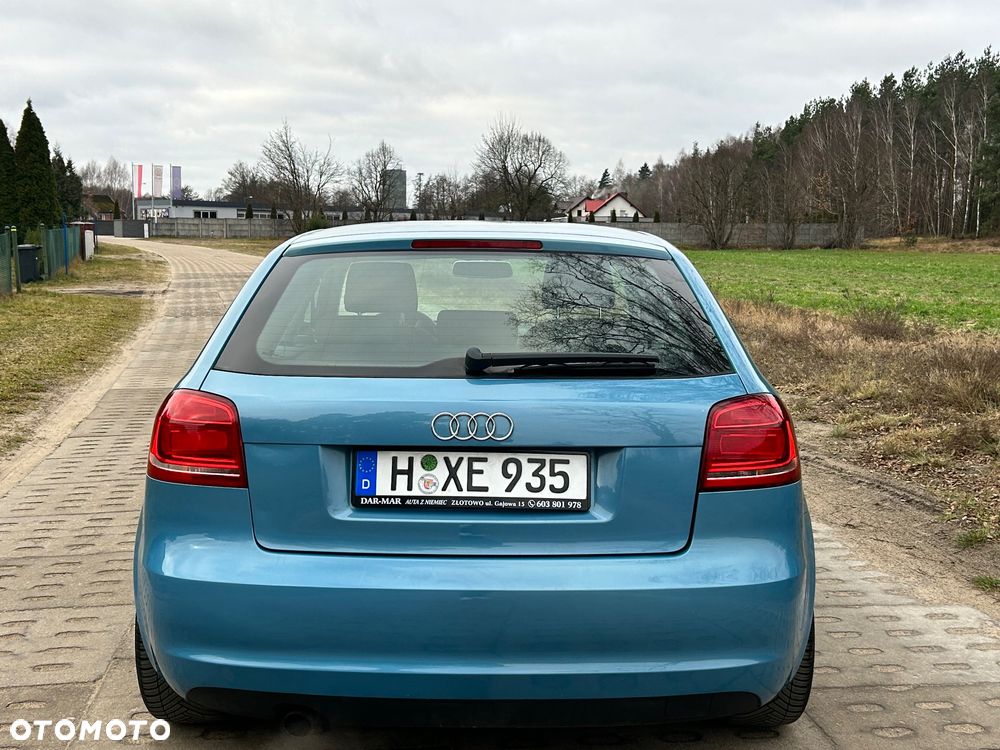 Audi A3 3-drzwiowe 1.6 Attraction - 7