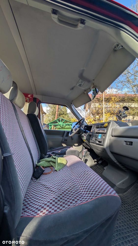 Volkswagen Transporter - 5