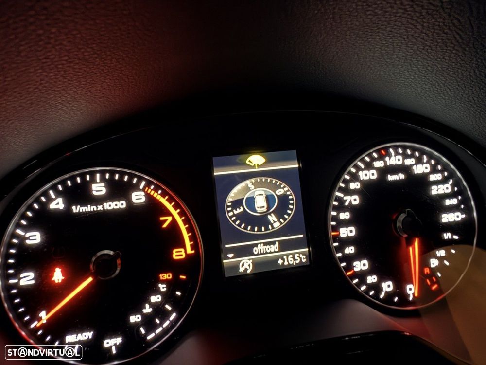 Audi Q2 1.0 TFSI Design - 21