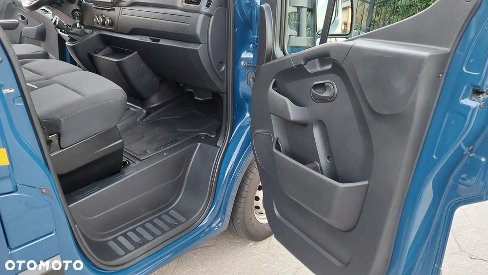 Renault Master - 15