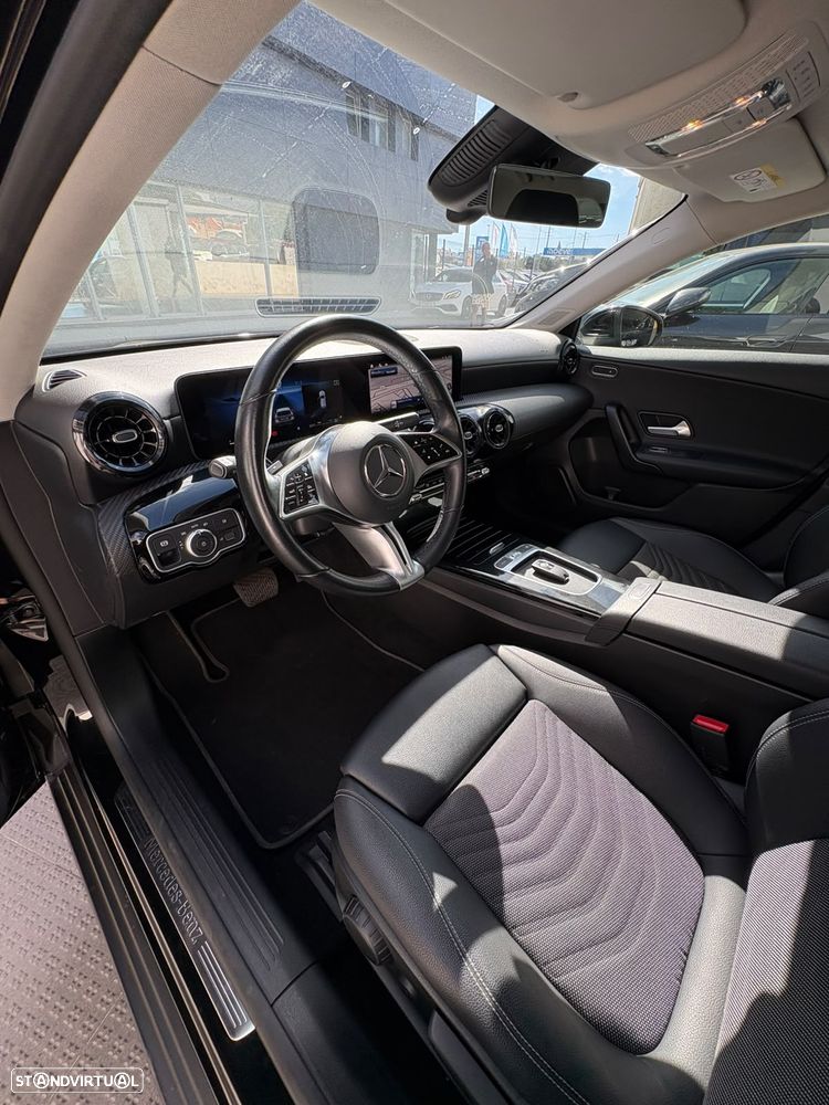 Mercedes-Benz A 200 Standard - 13