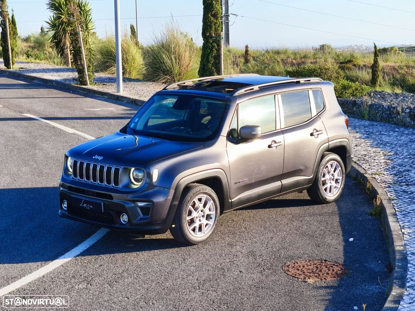 Jeep Renegade 1.3 T-GDI Auto Limited - 24