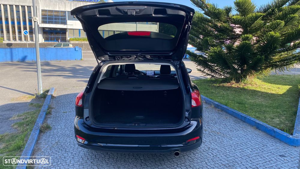 Ford Focus SW 1.5 TDCi EcoBlue Titanium - 10