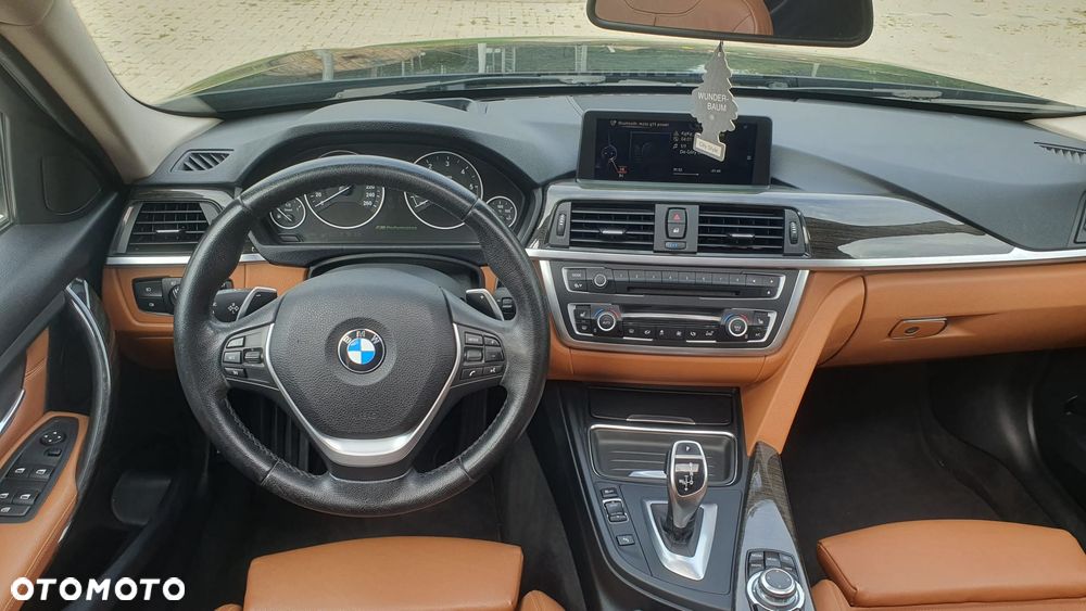 BMW Seria 3 - 35