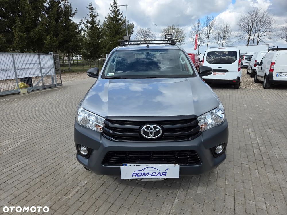 Toyota Hilux 2.4 D-4D Double Cab DLX 4x4 - 9