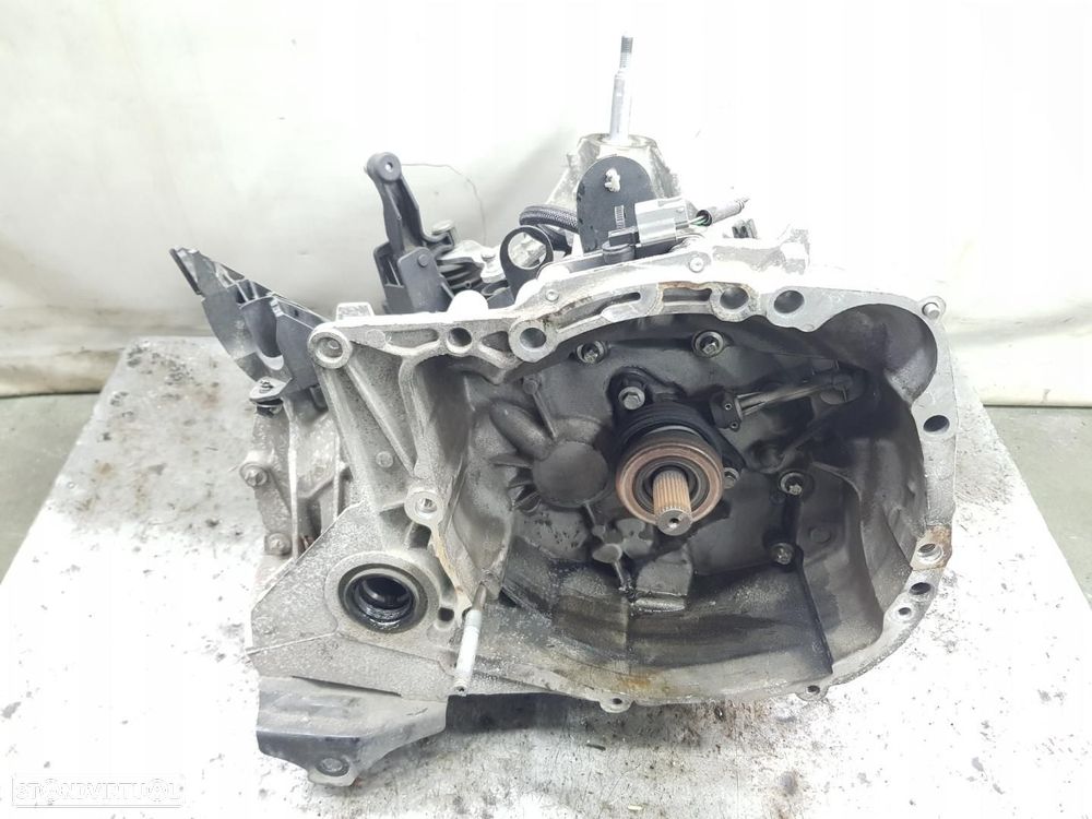CAIXA DE VELOCIDADES RENAULT CLIO IV REF. JH3367 - 1