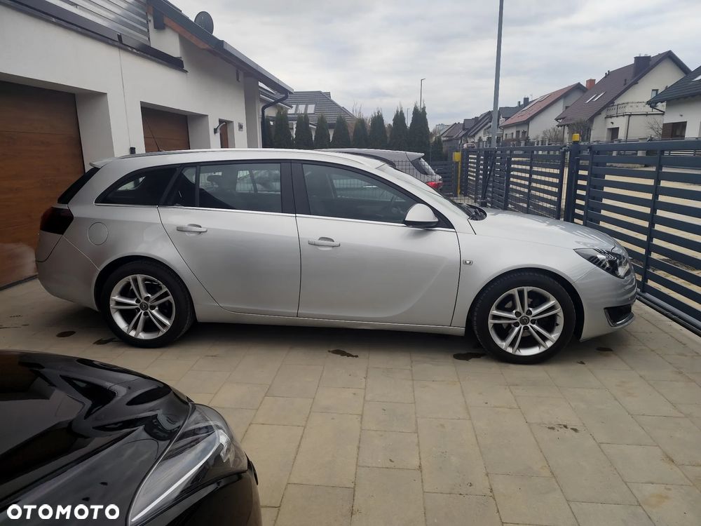 Opel Insignia 2.0 CDTI Cosmo ecoFLEX S&S - 11