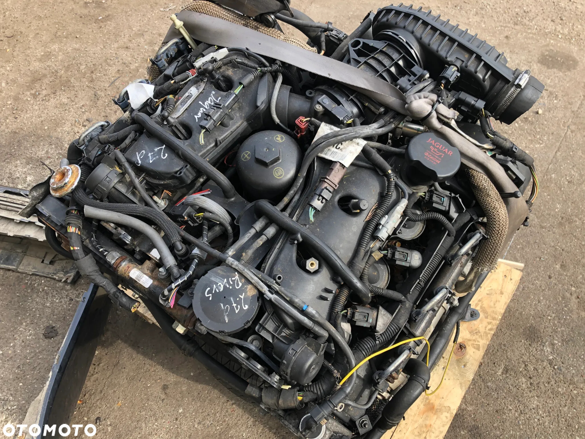 Silnik kompletny z osprzętem Range Rover Sport / Range Rover L322 LM 3.6 TDV8 - 2