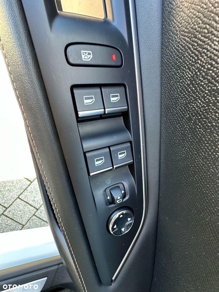 Peugeot 3008 1.2 PureTech GT Pack S&S EAT8 - 31