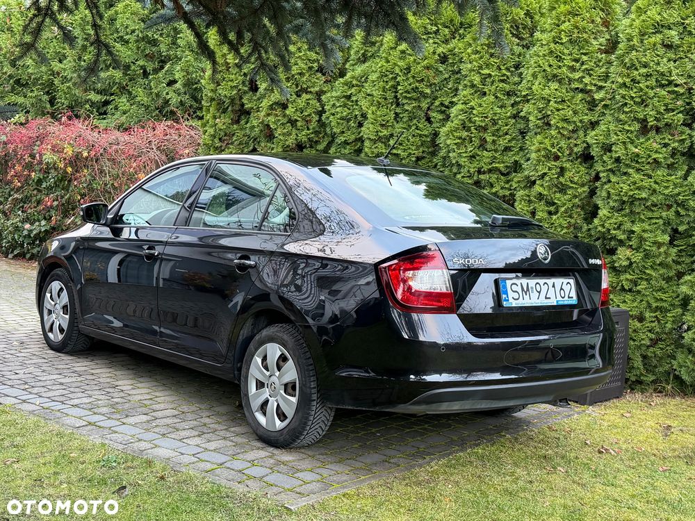 Skoda RAPID - 7