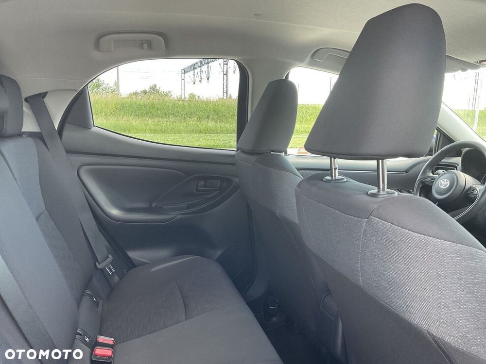 Toyota Yaris Hybrid 1.5 Style - 14