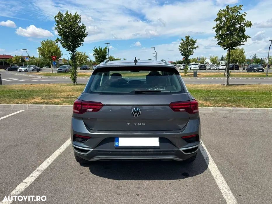 Volkswagen T-Roc - 6