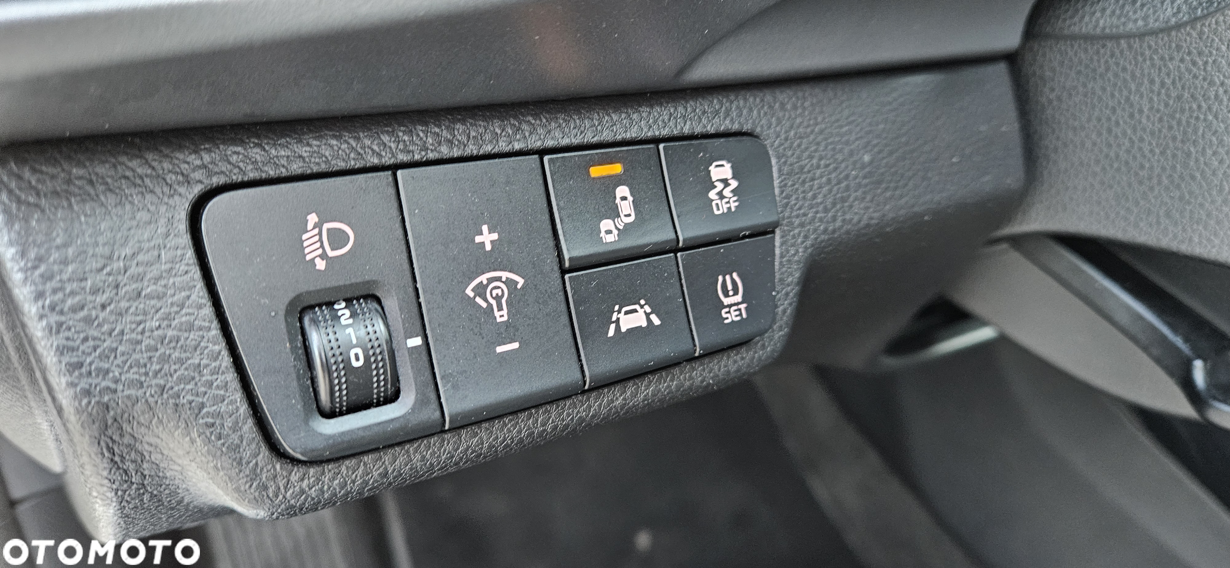 Kia Stonic 1.0 T-GDI 120 Edition 7 - 8