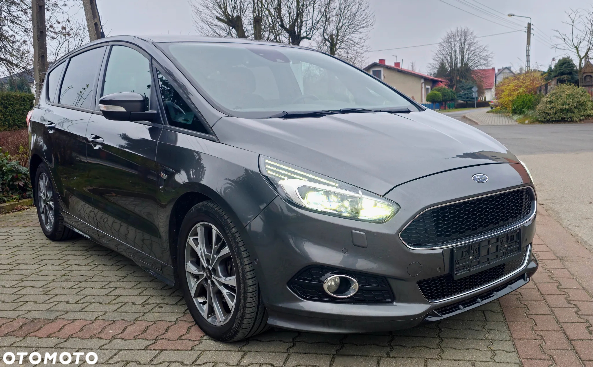 Ford S-Max - 4