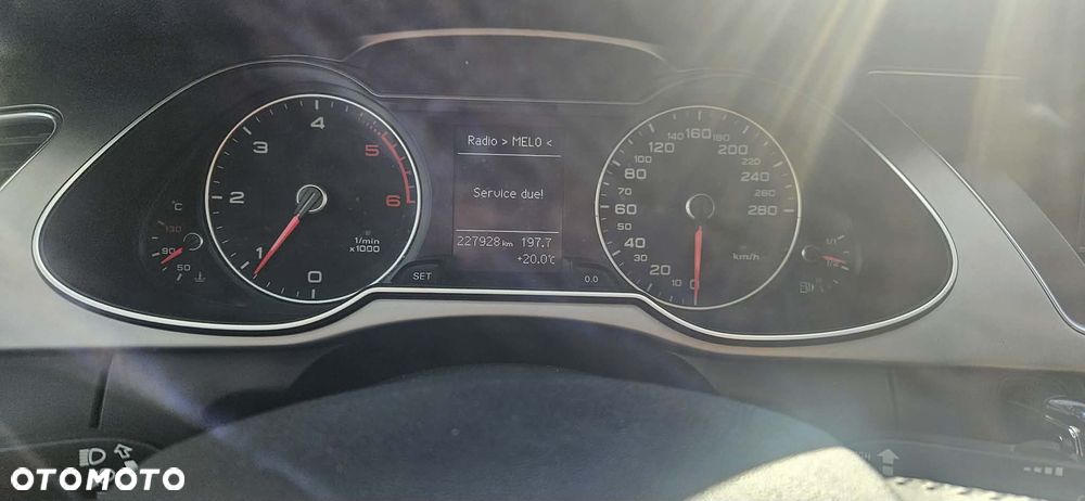 Audi A4 Limousine - 11