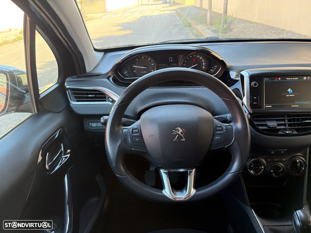 Peugeot 208 1.5 BlueHDi Signature - 22