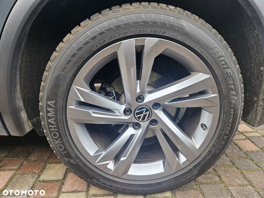 Volkswagen Tiguan 2.0 TDI SCR 4Mot R-Line DSG - 35