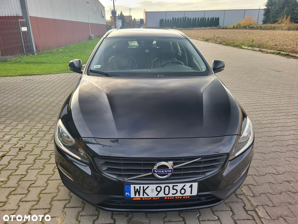 Volvo V60 D2 Momentum - 31
