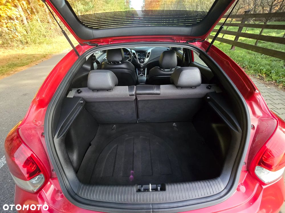 Hyundai Veloster 1.6 GDI Premium - 18