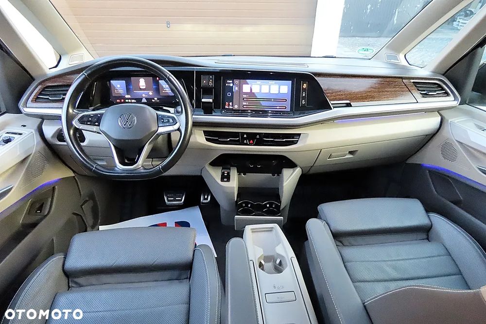 Volkswagen Multivan - 39