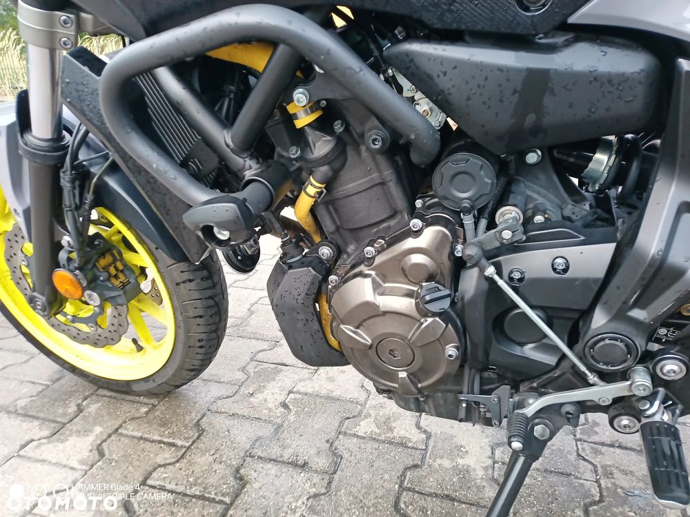 Yamaha MT - 8