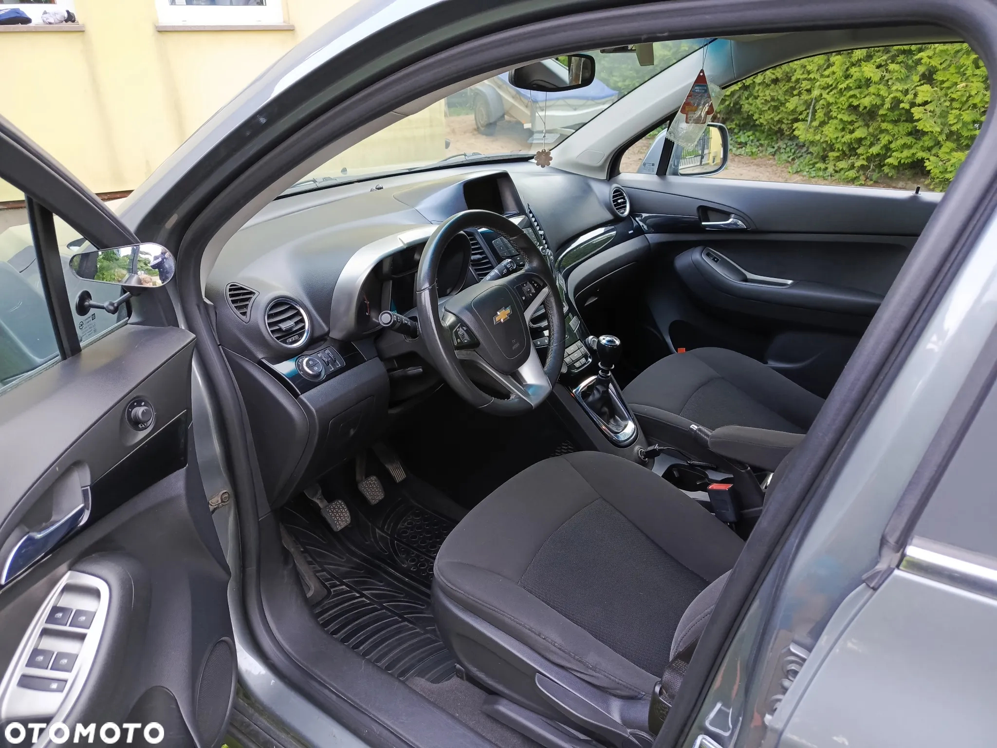 Chevrolet Orlando - 4