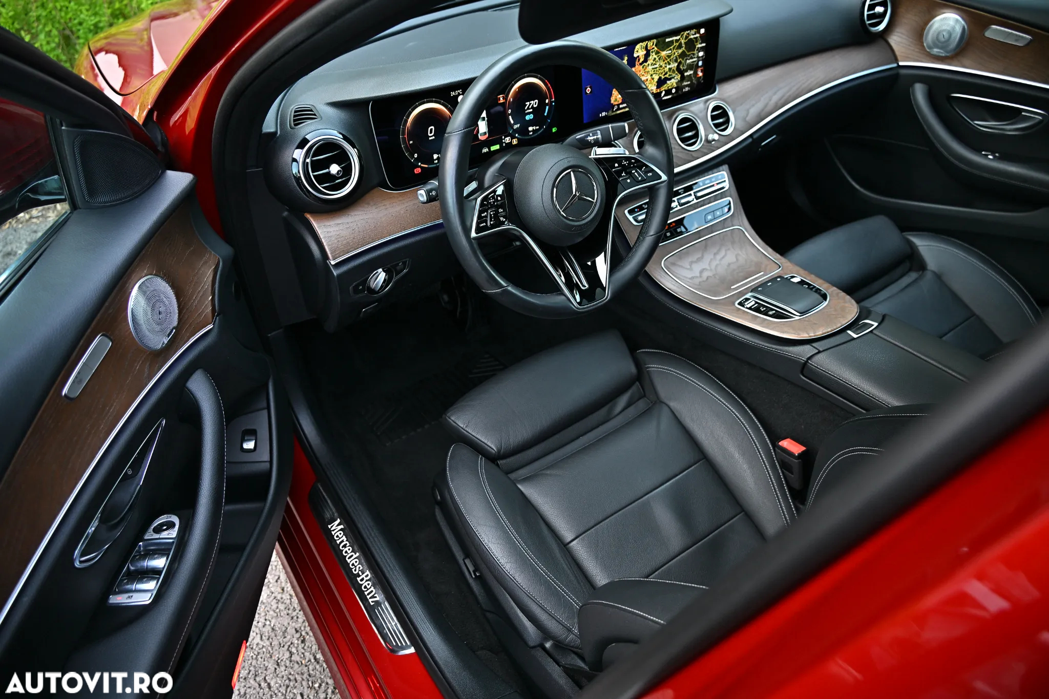 Mercedes-Benz E 300 de T 9G-TRONIC AMG Line - 19