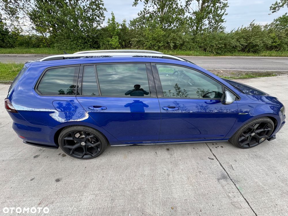 Volkswagen Golf - 9