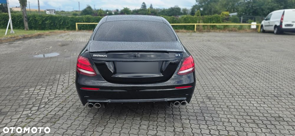 Mercedes-Benz Klasa E - 16