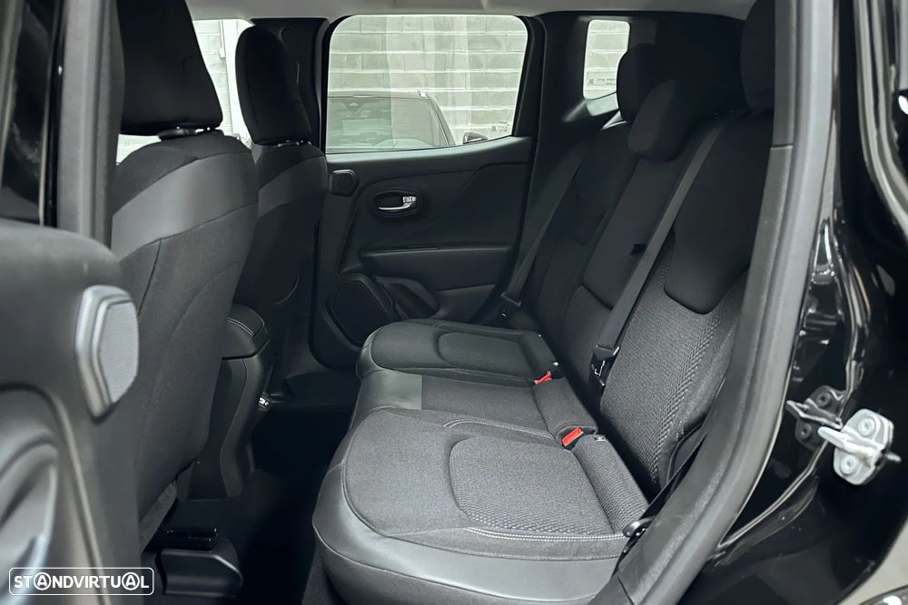 Jeep Renegade 1.3 T-GDI 4xe PLUG-IN Hybrid Auto Limited - 43