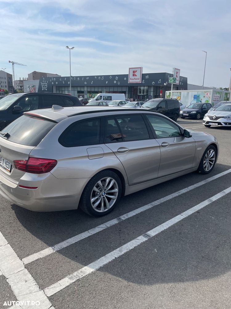 BMW Seria 5 520d Touring Aut. Luxury Line - 4