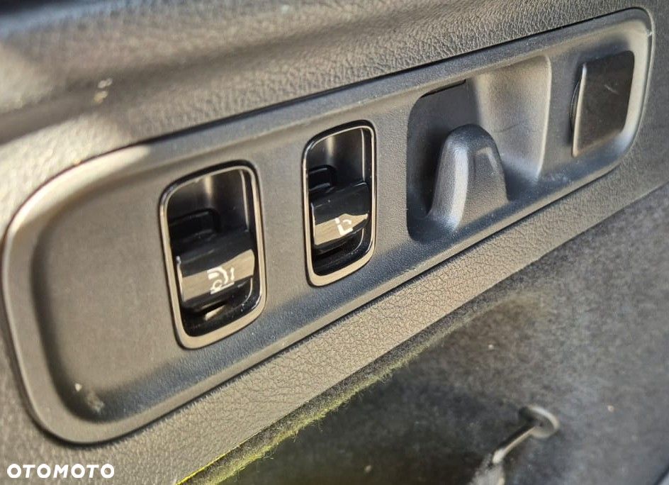 Mercedes-Benz GLC 220 d mHEV 4-Matic AMG Line - 26