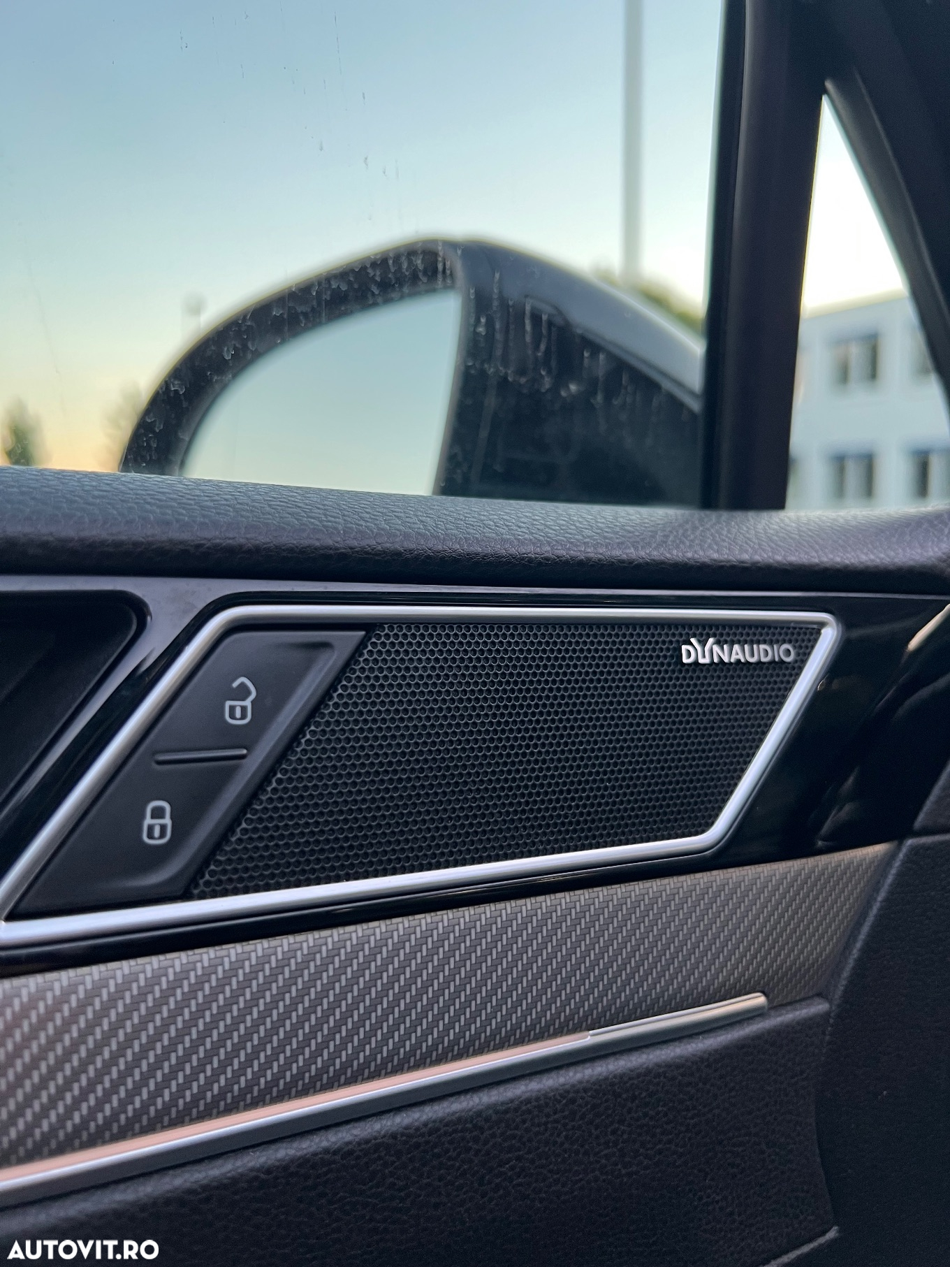 Volkswagen Passat Variant 2.0 TDI DSG 4Motion Highline - 21
