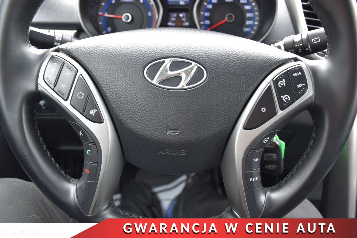 Hyundai i30 1.6 CRDI Fifa World Cup Edition - 13