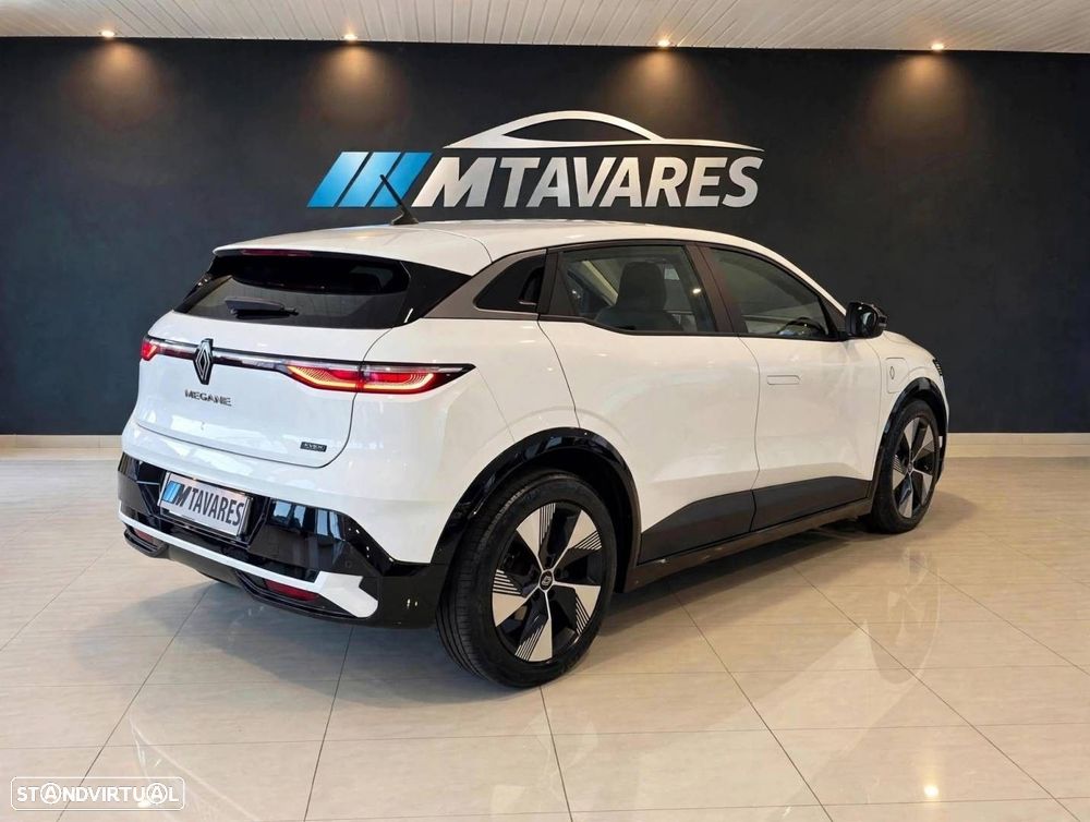 Renault Mégane E-Tech 2023 photo 4