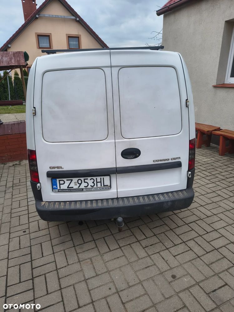 Opel Combo - 8